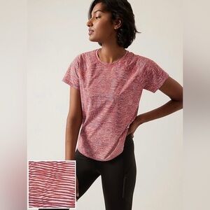 Athleta Ultimate Train Tee in Activated Mauve Size XS TP